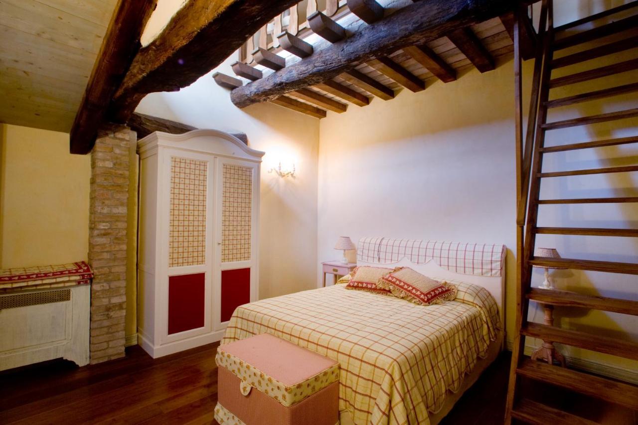 Hospitale I Mori Bed & Breakfast Asola Eksteriør bilde